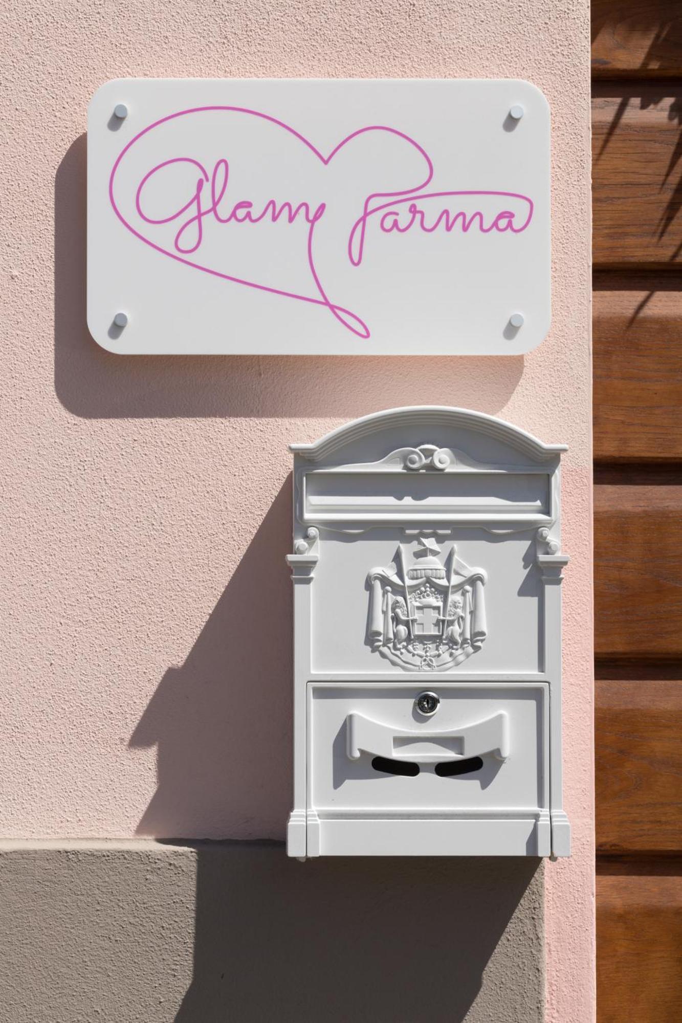 Glam Parma Hotel Exterior photo