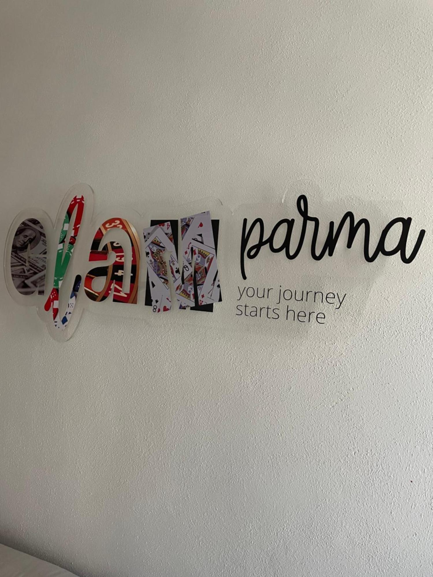 Glam Parma Hotel Exterior photo